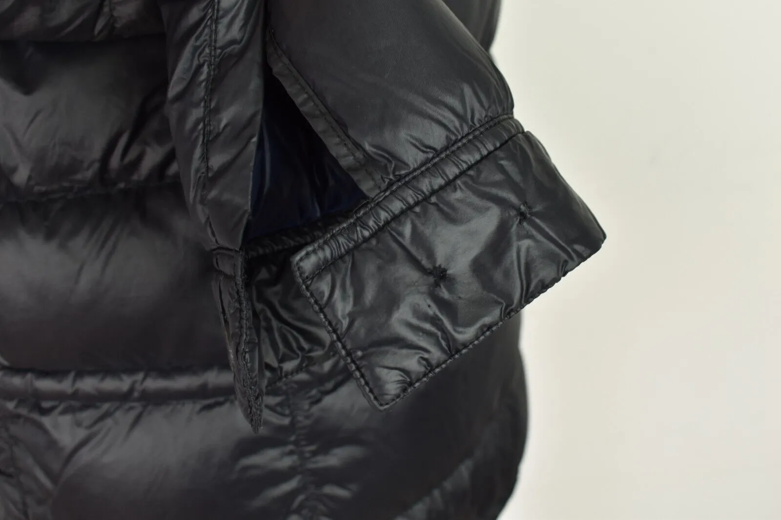 MICHAEL KORS Black Down Padded Jacket size M Mens Puffer Packable Outdoors