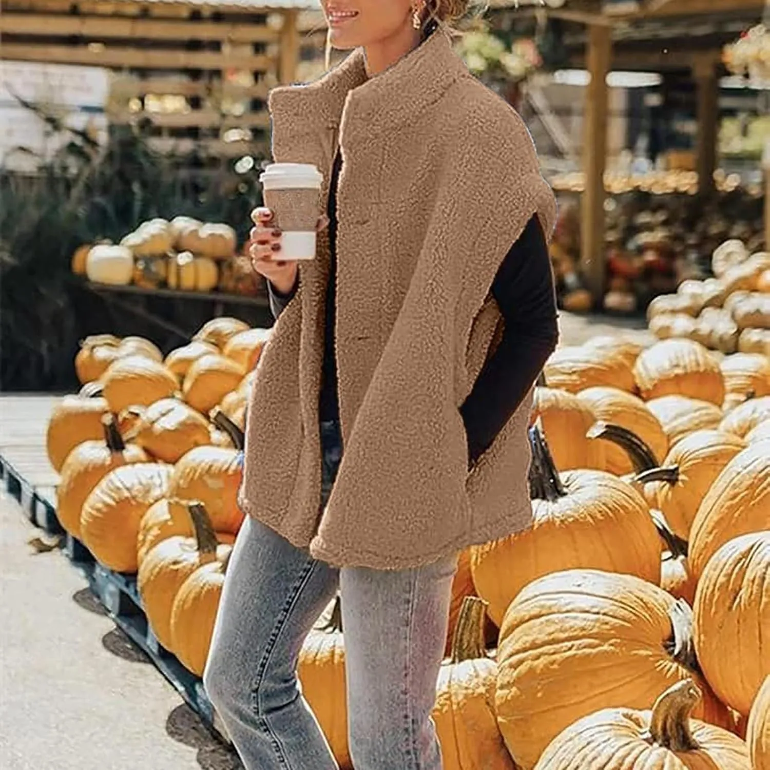 Womens Fleece Vest Casual Oversized Button Down Sherpa Vest Stand Collar Sleeveless Fuzzy Jackets with Pockets
