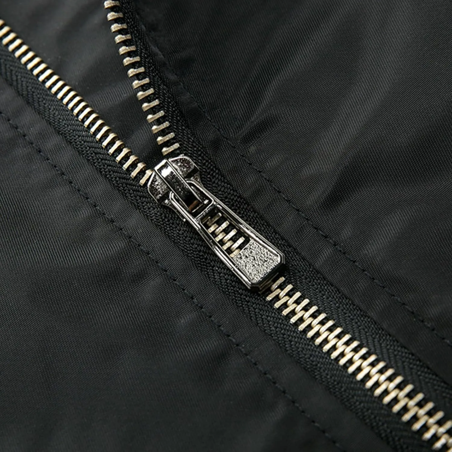 XIAXOGOOL Men's Varsity Jackets Plus Size Bomber Jacket Stand Collar Zip Up Diamond Quilted Jacket Winter Windbreaker Coat