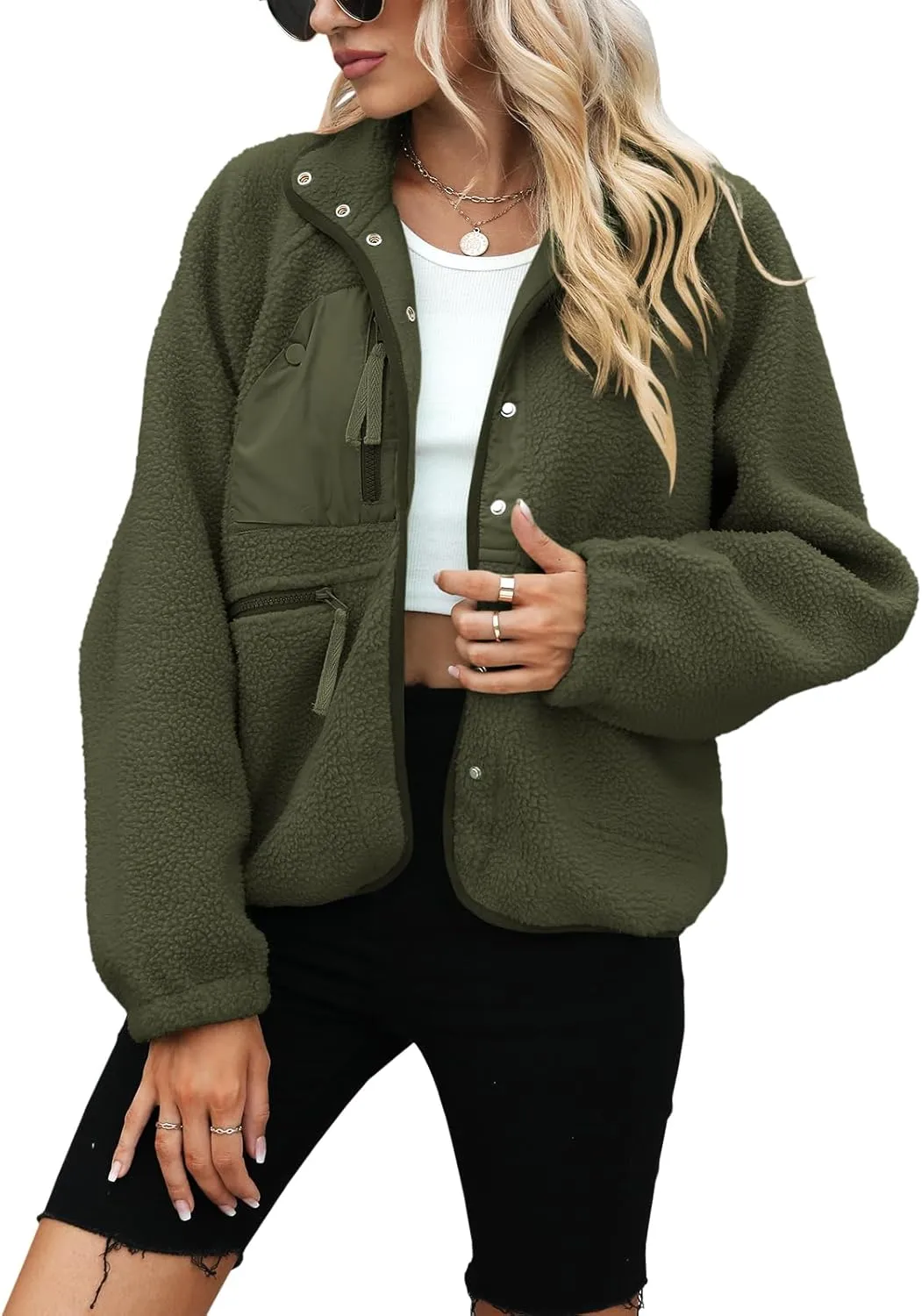 Yanekop Womens Fleece Jacket Fuzzy Long Sleeve Short Coats Button Down Sherpa Outerwear with Pockets